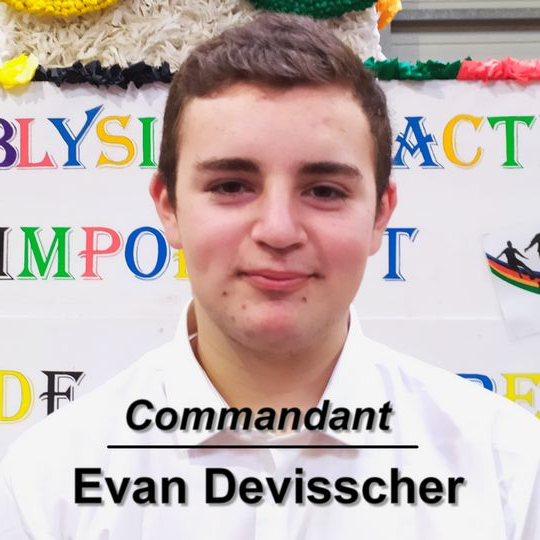 Evan_Devisscher_commandant_texte